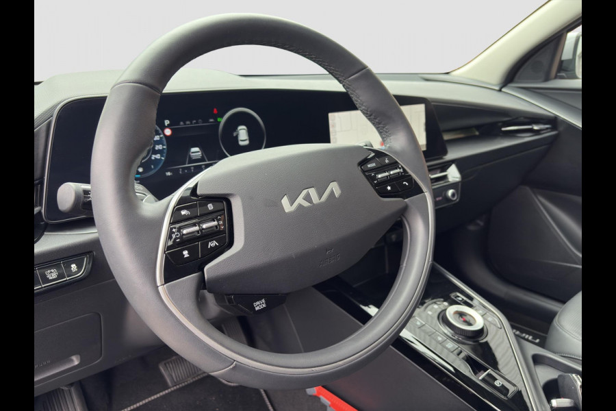 Kia Niro 1.6 GDi Hybrid DynamicPlusLine Automaat | Leder | Stoel & Stuurverwarming | Camera | Cruise | Dodehoek | Navi | Apple Carplay & Android Auto |