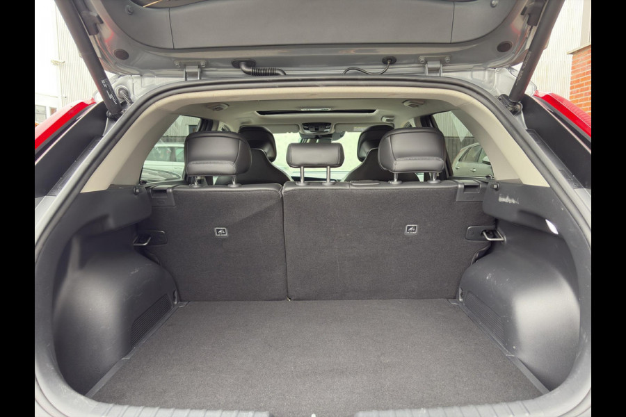 Kia Niro 1.6 GDi Hybrid DynamicPlusLine Automaat | Leder | Stoel & Stuurverwarming | Camera | Cruise | Dodehoek | Navi | Apple Carplay & Android Auto |