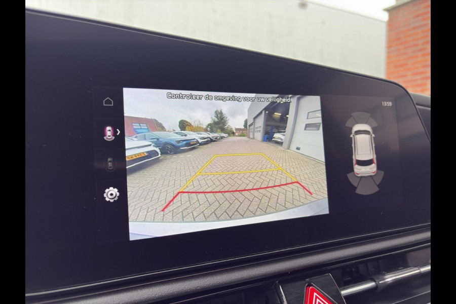 Kia Niro 1.6 GDi Hybrid DynamicPlusLine Automaat | Leder | Stoel & Stuurverwarming | Camera | Cruise | Dodehoek | Navi | Apple Carplay & Android Auto |