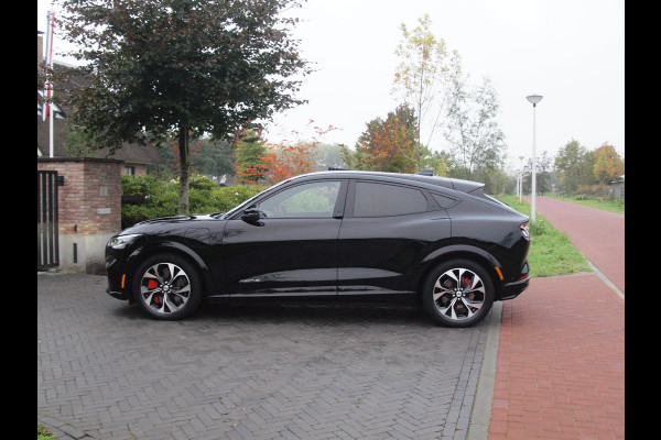 Ford Mustang Mach-E Extended AWD 98 kWh | Bang & Olufsen | 360 Camera | Apple Carplay | Cruise Control |
