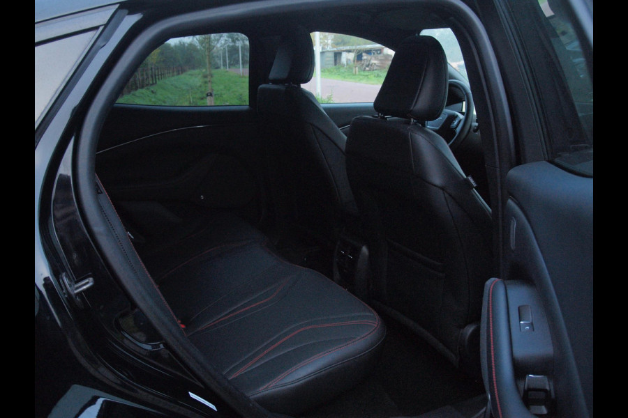 Ford Mustang Mach-E Extended AWD 98 kWh | Bang & Olufsen | 360 Camera | Apple Carplay | Cruise Control |