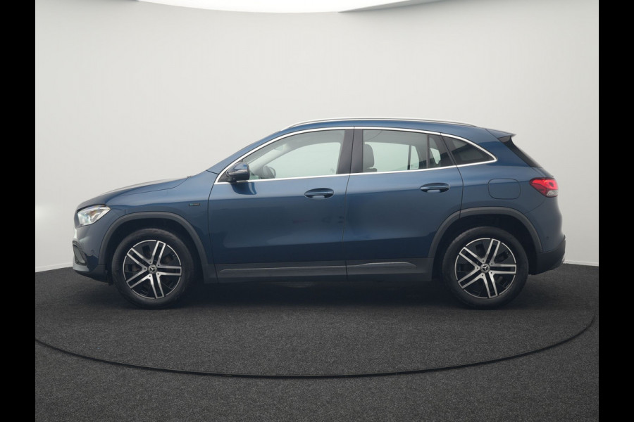 Mercedes-Benz GLA 250 e Style Plug In Hybrid 218pk Dealer O.H. PHEV | 360 Camera | Adaptive Cruise | Apple Carplay | Widescreen Navigatie | Lederen Sportstoelen Verwarmd | 18" L.M | Virtual | DAB | Mercedes-Benz GLA 250 e Style Plug In Hybrid 218pk Dealer O.H. PHEV | 360 Camera | Adaptive Cruise | Apple Carplay | Widescreen Navigatie | Lederen Sportstoelen Verwarmd | 18" L.M | Virtual | DAB |