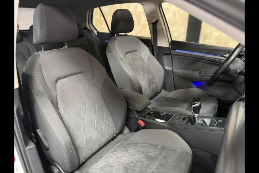 Volkswagen Golf 1.5 TSI Highline | Pano | Memory | IQ lights | Stoel-/Stuurverwarming | PDC