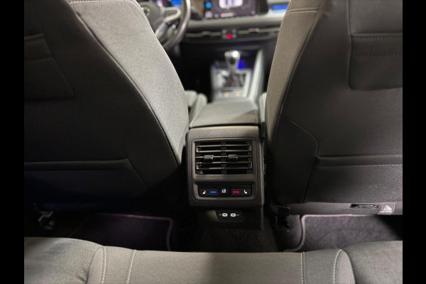 Volkswagen Golf 1.5 TSI Highline | Pano | Memory | IQ lights | Stoel-/Stuurverwarming | PDC