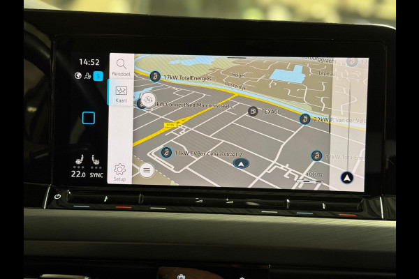 Volkswagen Golf 1.5 TSI Highline | Pano | Memory | IQ lights | Stoel-/Stuurverwarming | PDC