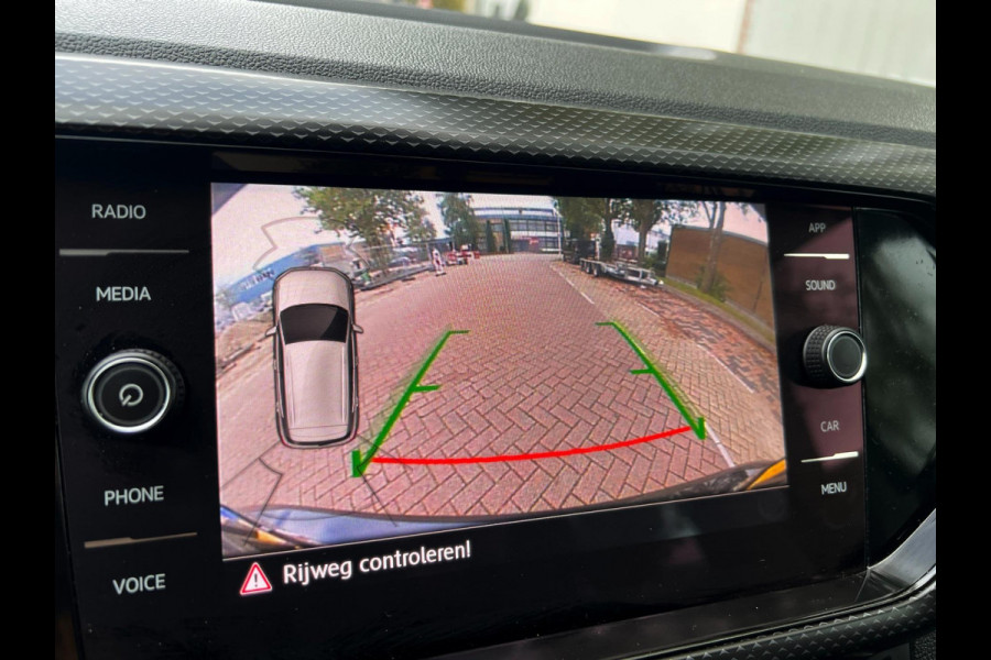 Volkswagen T-Cross 1.0 TSI Style High-Line_ 110PK_Carplay_Camera_ACC_F1 Flippers