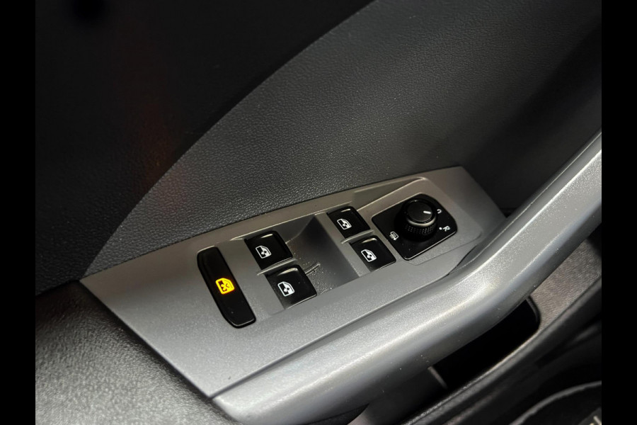 Volkswagen T-Cross 1.0 TSI Style High-Line_ 110PK_Carplay_Camera_ACC_F1 Flippers