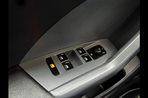 Volkswagen T-Cross 1.0 TSI Style High-Line_ 110PK_Carplay_Camera_ACC_F1 Flippers