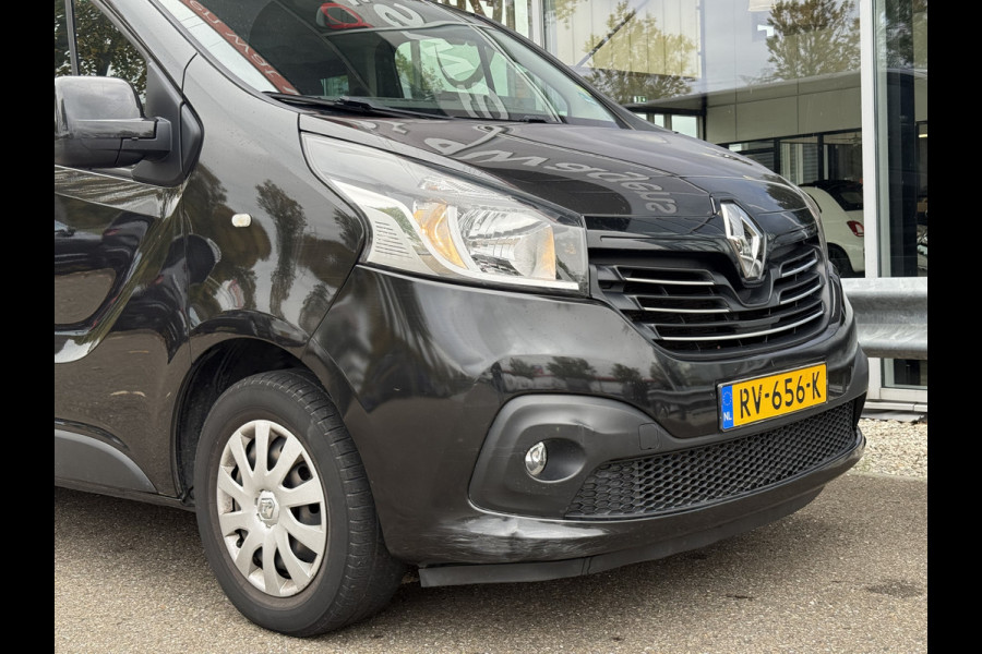 Renault Trafic Passenger 1.6 dCi Grand Expression | Marge | 9 Pers. | Navi | Trekhaak | Cruisec. Renault Trafic Passenger 1.6 dCi Grand Expression | Marge | 9 Pers. | Navi | Trekhaak | Cruisec.