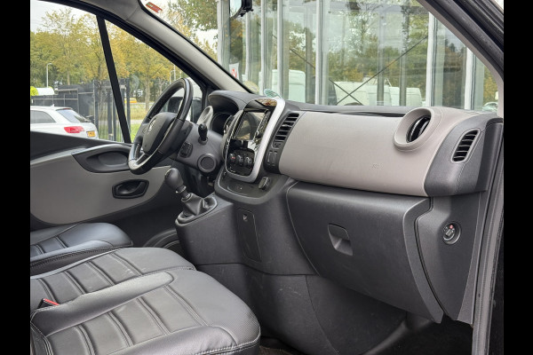 Renault Trafic Passenger 1.6 dCi Grand Expression | Marge | 9 Pers. | Navi | Trekhaak | Cruisec. Renault Trafic Passenger 1.6 dCi Grand Expression | Marge | 9 Pers. | Navi | Trekhaak | Cruisec.