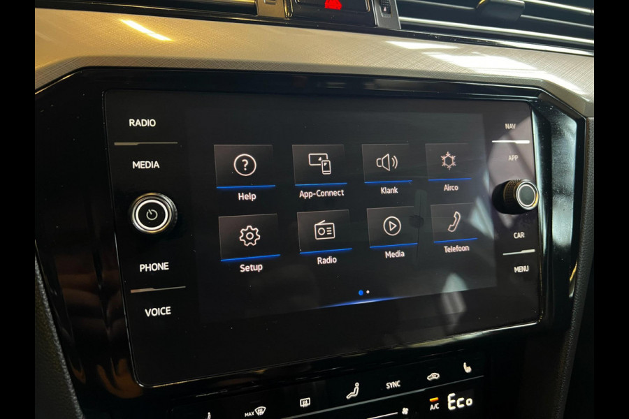 Volkswagen Passat Variant 1.4 TSI PHEV GTE Business Carplay_Camera_trekh_Stoel massage