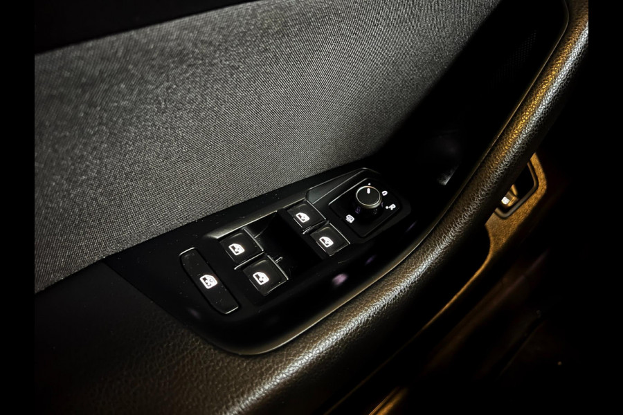 Volkswagen Passat Variant 1.4 TSI PHEV GTE Business Carplay_Camera_trekh_Stoel massage