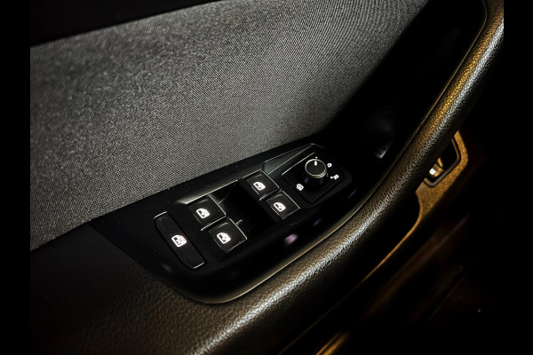 Volkswagen Passat Variant 1.4 TSI PHEV GTE Business Carplay_Camera_trekh_Stoel massage