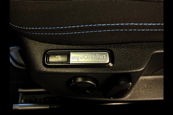 Volkswagen Passat Variant 1.4 TSI PHEV GTE Business Carplay_Camera_trekh_Stoel massage