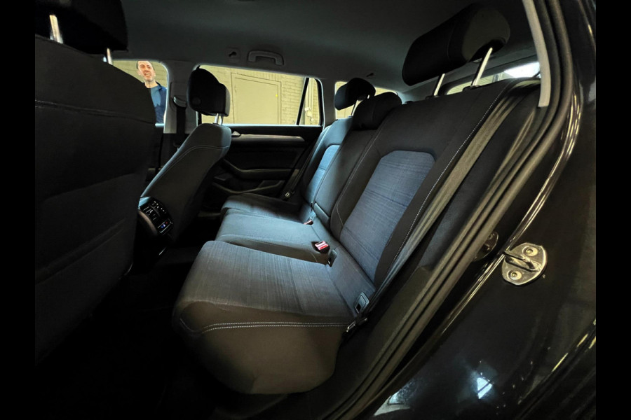 Volkswagen Passat Variant 1.4 TSI PHEV GTE Business Carplay_Camera_trekh_Stoel massage