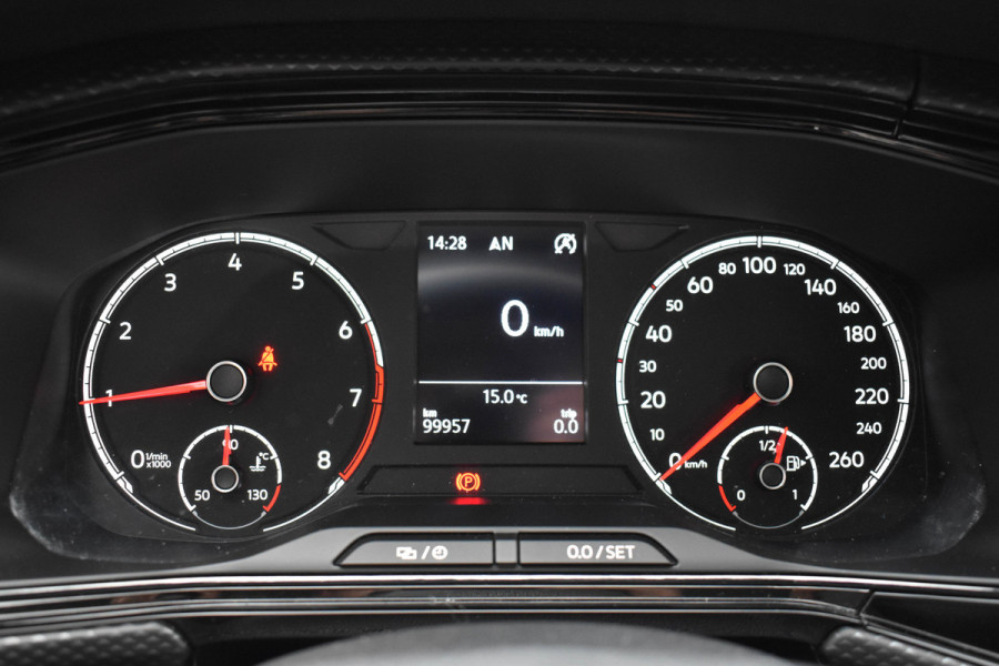 Volkswagen T-Cross 1.0 TSI Life Business | ACC | Carplay | Navi | Clima | Blind Spot | Parkeersensoren