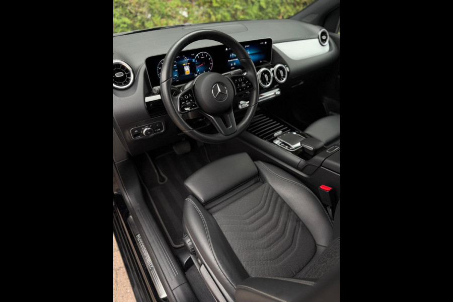 Mercedes-Benz B-Klasse B 180 Camera CarPlay