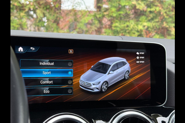 Mercedes-Benz B-Klasse B 180 Camera CarPlay