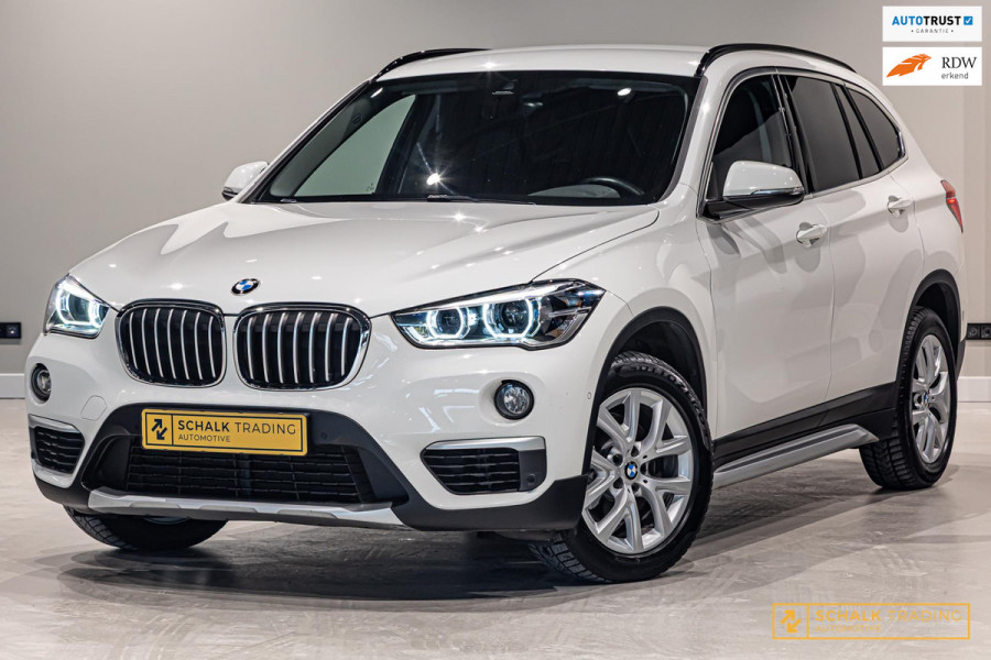 BMW X1 SDrive18i High Executive|Cam|StoelV|Dealer ond|Clima