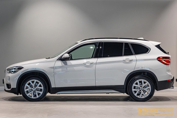 BMW X1 SDrive18i High Executive|Cam|StoelV|Dealer ond|Clima