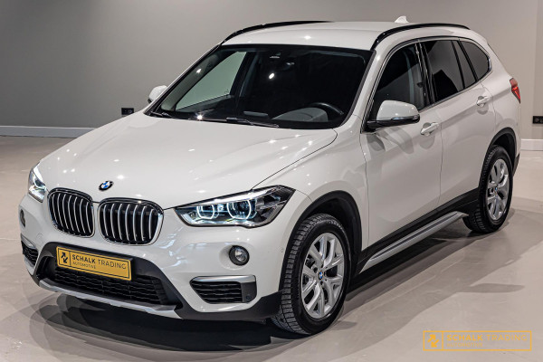 BMW X1 SDrive18i High Executive|Cam|StoelV|Dealer ond|Clima