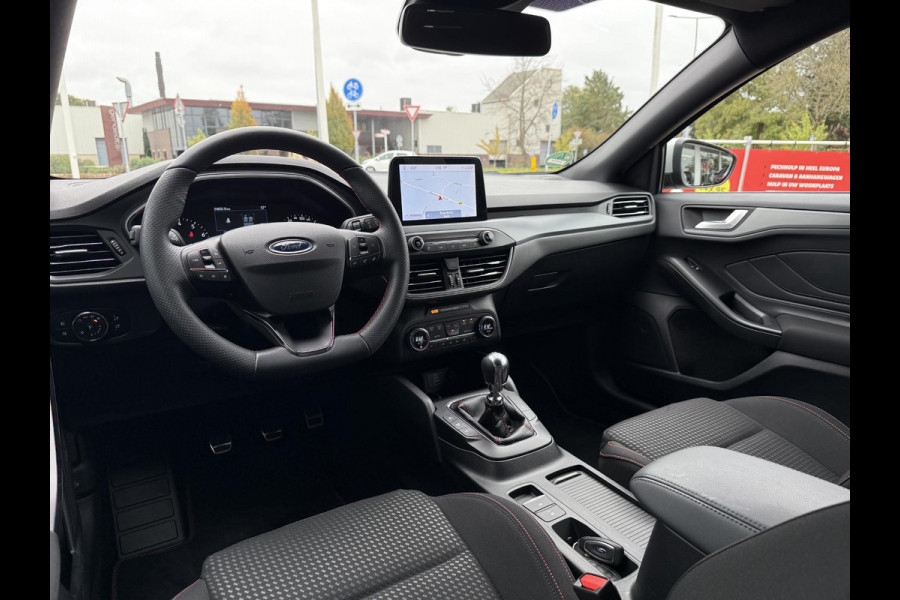 Ford Focus 1.0 EcoBoost Hybrid ST Line Style WINTER PACKAGE | TREKHAAK AFNEEMBAAR | NL AUTO |