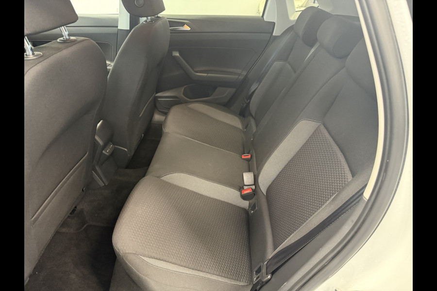 Volkswagen Polo 1.0 TSI Life Business Parkeerhulp Climate Control Stoelverwarming