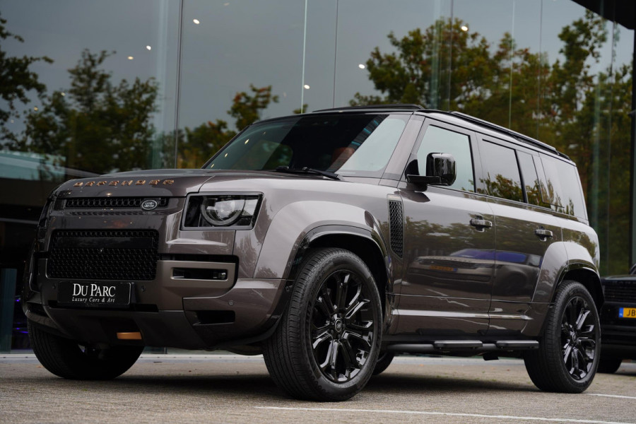 Land Rover Defender 110 P 635 V 8 Octa One of One Lamborghini Leather