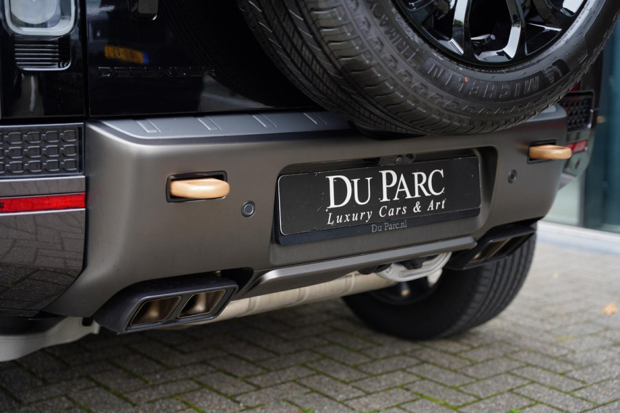 Land Rover Defender 110 P 635 V 8 Octa One of One Lamborghini Leather