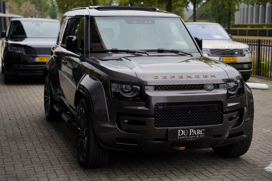 Land Rover Defender 110 P 635 V 8 Octa One of One Lamborghini Leather