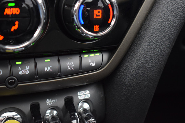 MINI Countryman 2.0 Cooper S E ALL4 Chili | Pano | Half Leer | H/K | HUD | Apple CarPlay