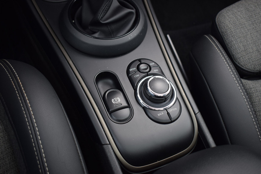MINI Countryman 2.0 Cooper S E ALL4 Chili | Pano | Half Leer | H/K | HUD | Apple CarPlay
