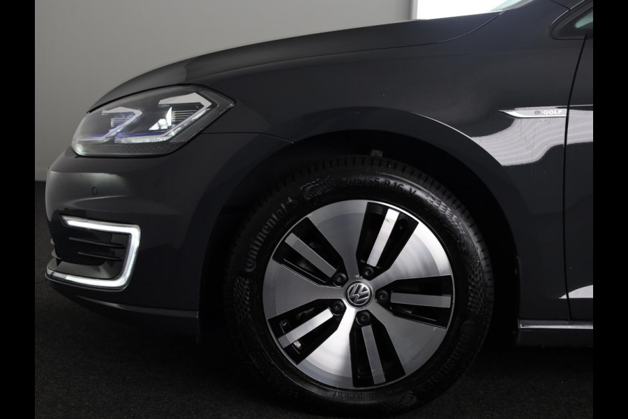 Volkswagen e-Golf E-DITION 136PK | Automaat | Navigatie | Cruise control | Parkeersensoren