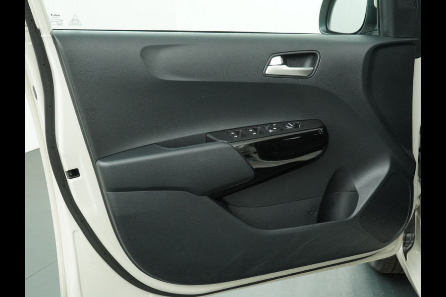Kia Picanto 1.0 DPi DynamicLine - Airco - Cruise Control - Lichtmetalen Velgen - Apple/Android Carplay - Fabrieksgarantie Tot 2031 Kia Picanto 1.0 DPi DynamicLine - Airco - Cruise Control - Lichtmetalen Velgen - Apple/Android Carplay - Fabrieksgarantie Tot 2031