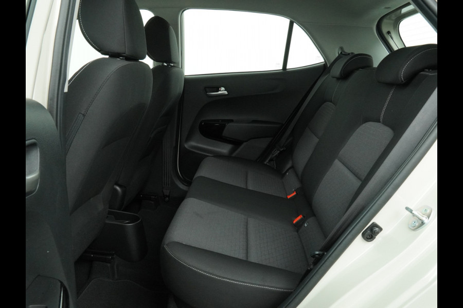 Kia Picanto 1.0 DPi DynamicLine - Airco - Cruise Control - Lichtmetalen Velgen - Apple/Android Carplay - Fabrieksgarantie Tot 2031 Kia Picanto 1.0 DPi DynamicLine - Airco - Cruise Control - Lichtmetalen Velgen - Apple/Android Carplay - Fabrieksgarantie Tot 2031