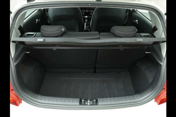 Kia Picanto 1.0 DPi DynamicLine - Airco - Cruise Control - Lichtmetalen Velgen - Apple/Android Carplay - Fabrieksgarantie Tot 2031 Kia Picanto 1.0 DPi DynamicLine - Airco - Cruise Control - Lichtmetalen Velgen - Apple/Android Carplay - Fabrieksgarantie Tot 2031