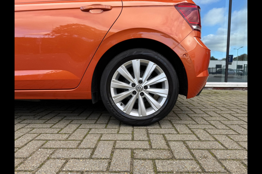 Volkswagen Polo 1.0 TSI Highline - Automaat - Schuif/Panodak - Navi - LED - Org.NL