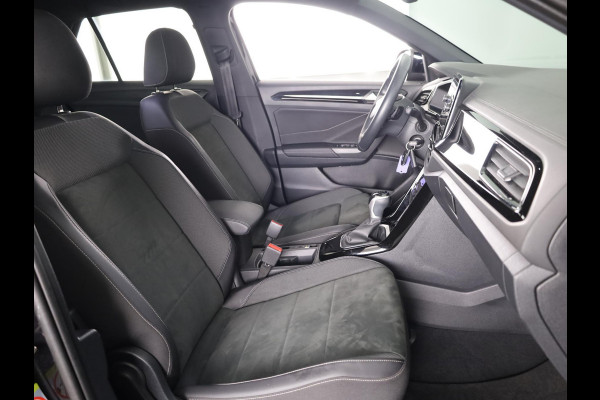Volkswagen T-Roc 1.5 TSI R-Line 150 PK DSG | Blackstyle | Trekhaak afneembaar | ErgoActive Stoel Pakket | Navigatie |