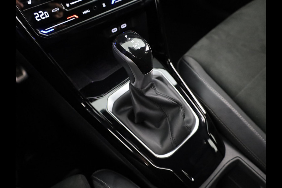 Volkswagen T-Roc 1.5 TSI R-Line 150 PK DSG | Blackstyle | Trekhaak afneembaar | ErgoActive Stoel Pakket | Navigatie |