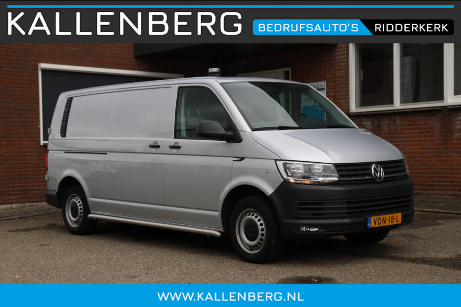 Volkswagen Transporter 2.0 TDI DSG L2H1 Comfortline / Automaat / Trekhaak / App connect