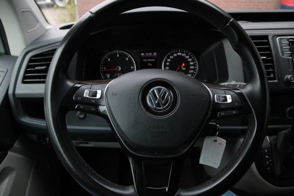 Volkswagen Transporter 2.0 TDI DSG L2H1 Comfortline / Automaat / Trekhaak / App connect