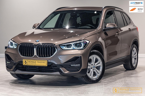 BMW X1 XDrive25e High Executive|HUD|LED|Garantie|Camera