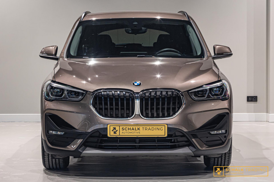 BMW X1 XDrive25e High Executive|HUD|LED|Garantie|Camera