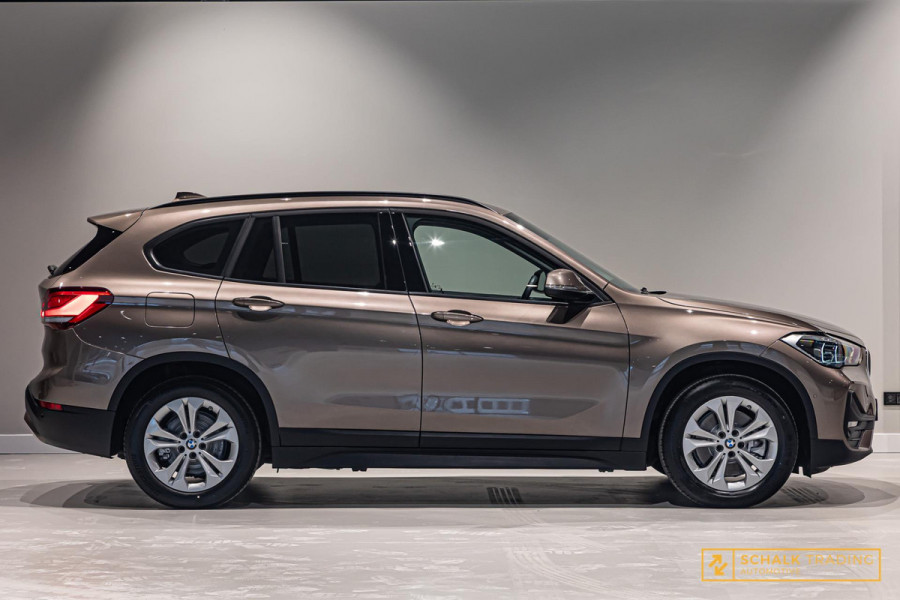 BMW X1 XDrive25e High Executive|HUD|LED|Garantie|Camera