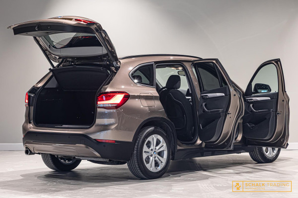 BMW X1 XDrive25e High Executive|HUD|LED|Garantie|Camera
