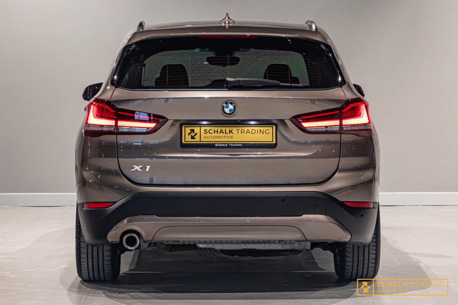 BMW X1 XDrive25e High Executive|HUD|LED|Garantie|Camera