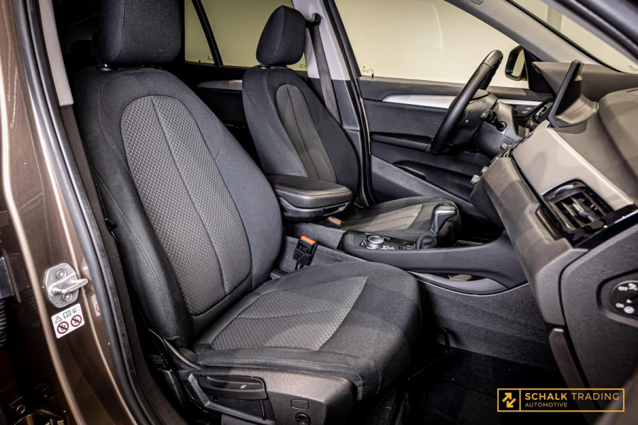 BMW X1 XDrive25e High Executive|HUD|LED|Garantie|Camera