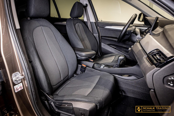 BMW X1 XDrive25e High Executive|HUD|LED|Garantie|Camera