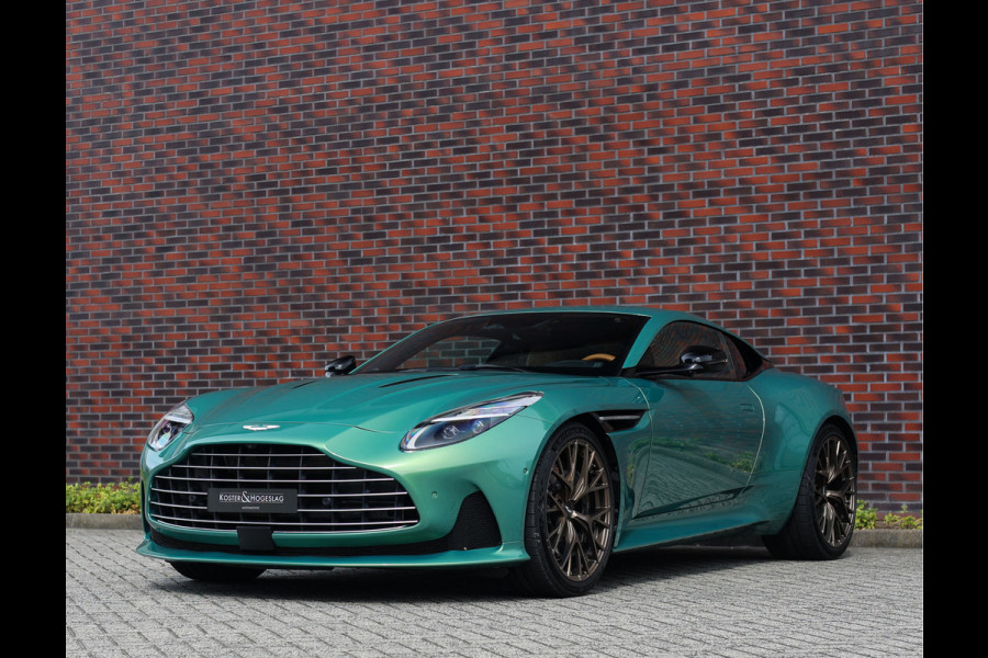 Aston Martin DB12 4.0 V8 | Iridiscent Emerald - Oxford Tan