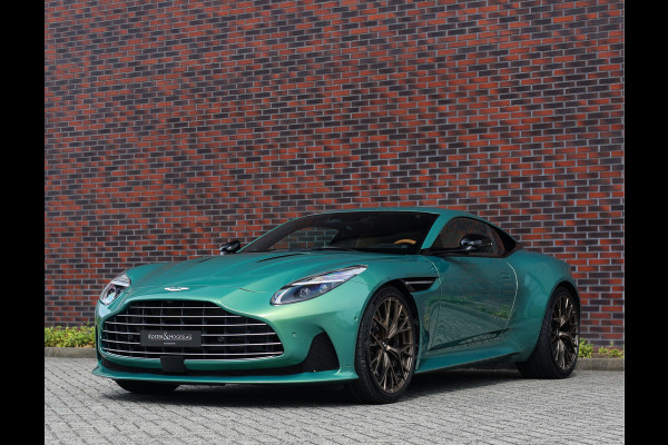 Aston Martin DB12 4.0 V8 | Iridiscent Emerald - Oxford Tan